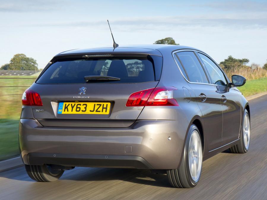  Peugeot 308 2013 года  (UK) (фото 11 из 25)